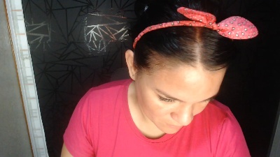 Marly_Milk live cam on Cam4