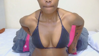 Marly_babe live cam on Cam4