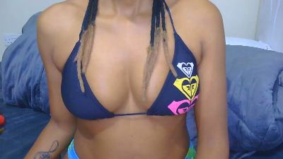 Marly_babe live cam on Cam4