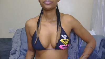 Marly_babe live cam on Cam4
