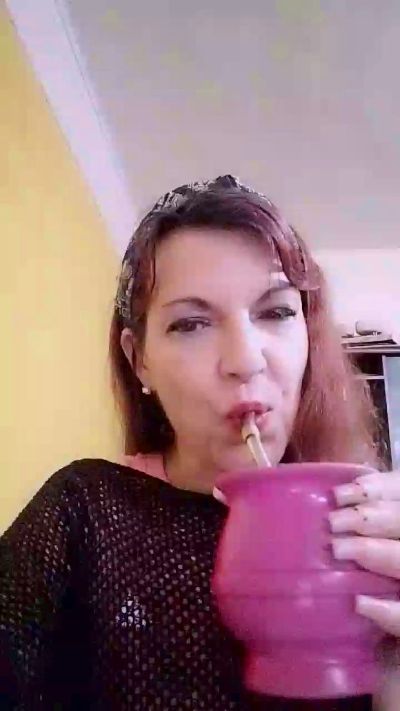 Marnova live cam on Cam4