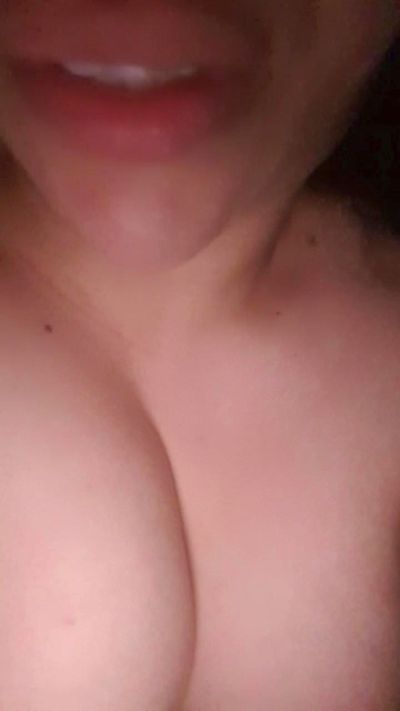Marocainesexy93 live cam on Cam4