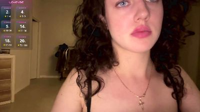 MarshallTosic live cam on Cam4