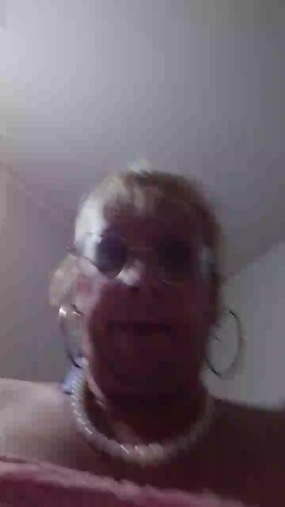 Martatrans live cam on Cam4