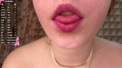 MartiSampselle live cam on Cam4