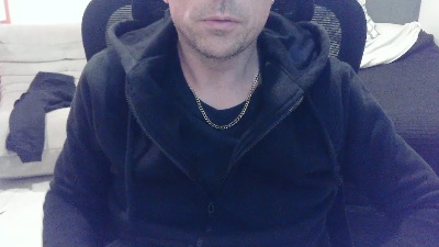 Martin25252525 live cam on Cam4
