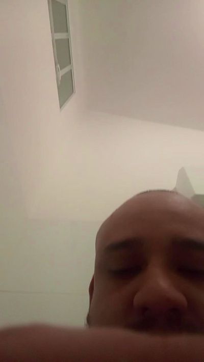 Martinz2295 live cam on Cam4