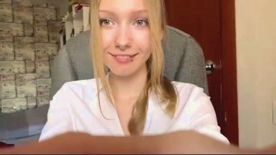 MarvaHelland live cam on Cam4