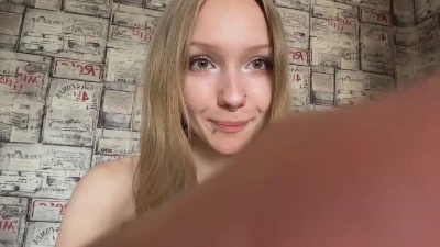 MarvaHelland live cam on Cam4