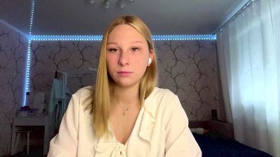 MarvaRindal live cam on Cam4