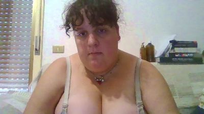 Mary0324 live cam on Cam4