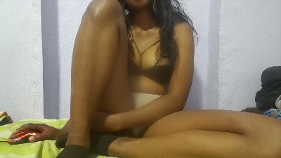 Maryah77 live cam on Cam4