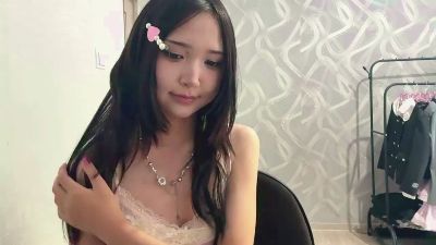 MarybethBee live cam on Cam4