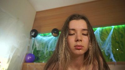MaryleeElmblad live cam on Cam4