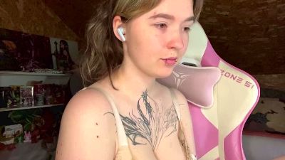 MarylnMogus live cam on Cam4
