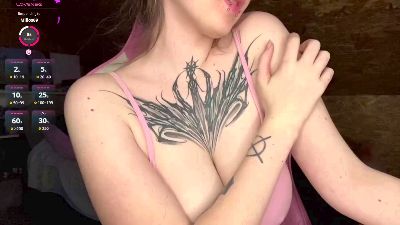 MarylnMogus live cam on Cam4