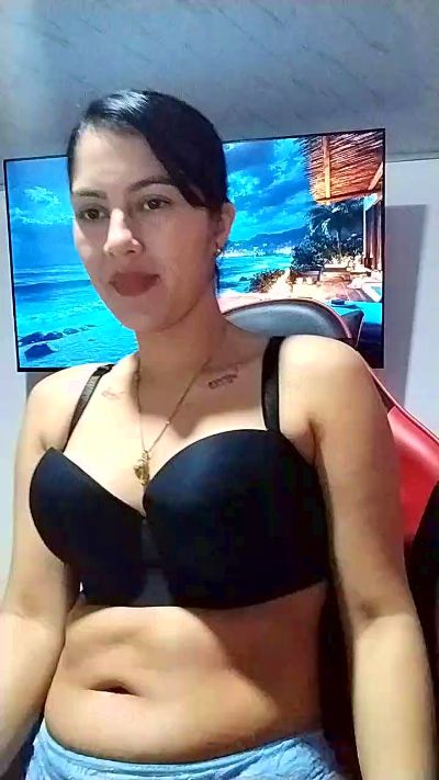 Masbandida553 live cam on Cam4