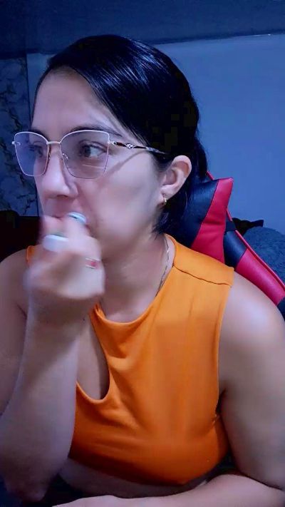Masbandida553 live cam on Cam4