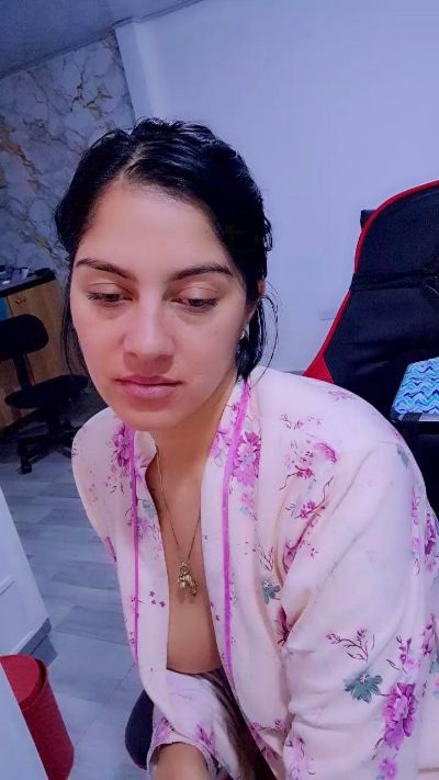Masbandida553 live cam on Cam4