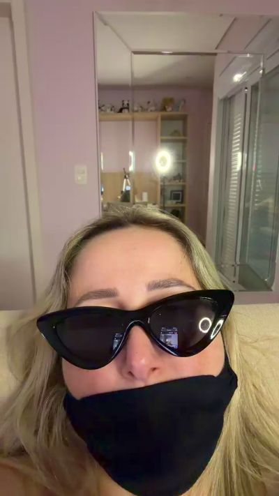 Mascarada1989 live cam on Cam4