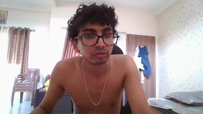 Maskboy_2003 live cam on Cam4