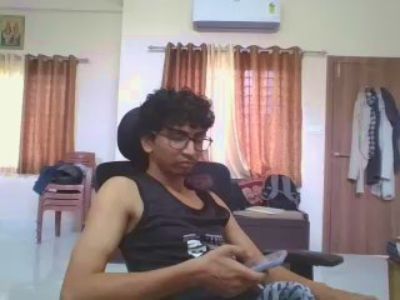 Maskboy_2003 live cam on Cam4
