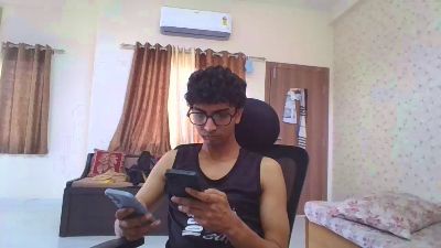 Maskboy_2003 live cam on Cam4