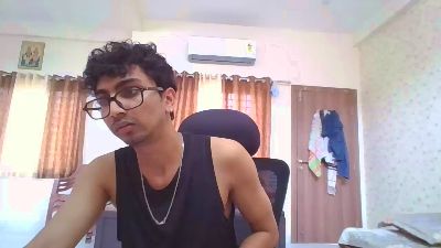 Maskboy_2003 live cam on Cam4