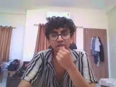Maskboy_2003 live cam on Cam4