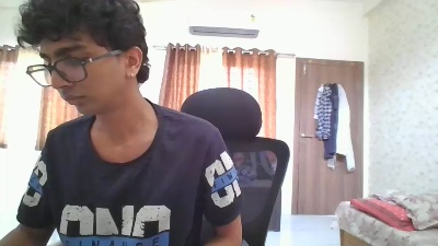 Maskboy_2003 live cam on Cam4