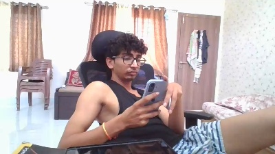 Maskboy_2003 live cam on Cam4