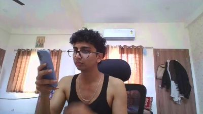 Maskboy_2003 live cam on Cam4