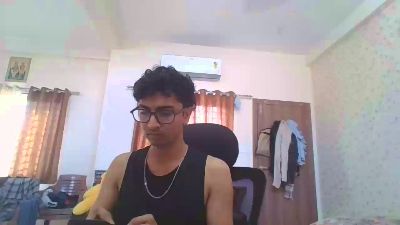 Maskboy_2003 live cam on Cam4