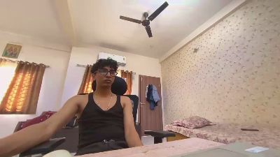 Maskboy_2003 live cam on Cam4
