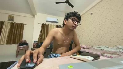 Maskboy_2003 live cam on Cam4