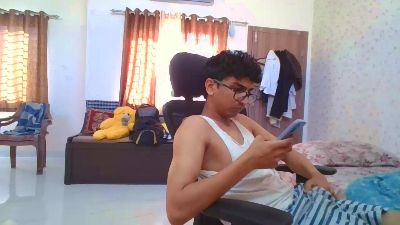 Maskboy_2003 live cam on Cam4