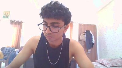 Maskboy_2003 live cam on Cam4