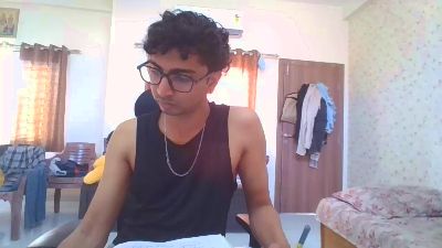 Maskboy_2003 live cam on Cam4