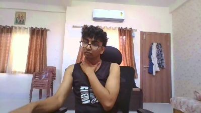 Maskboy_2003 live cam on Cam4