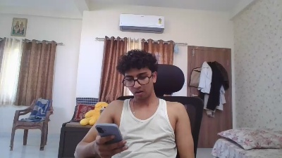 Maskboy_2003 live cam on Cam4