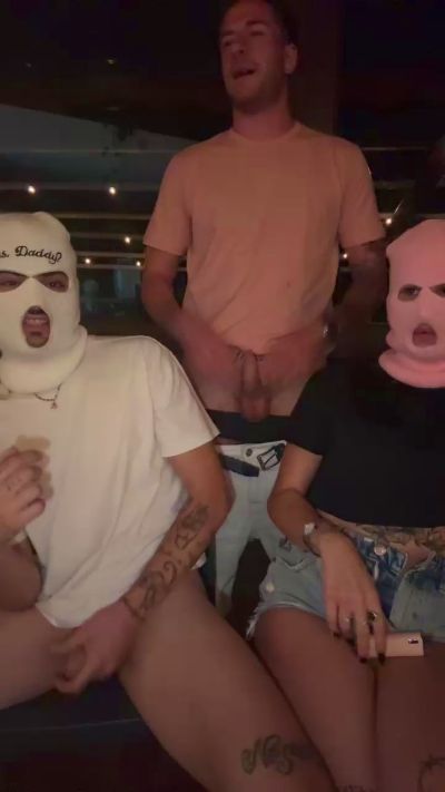 Masked_Desire69 live cam on Cam4