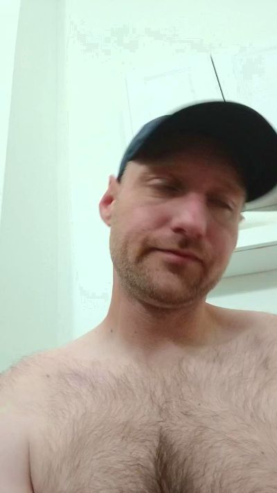 Masons231 live cam on Cam4