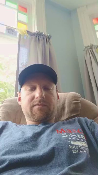 Masons231 live cam on Cam4