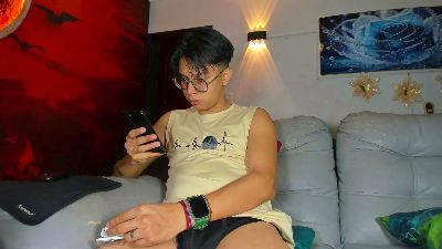 MassiveSaber live cam on Cam4