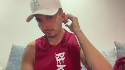 le modèle Mastechno88 est en webcam porno dans un show sur le site cam4, il possède les tags suivants: jerkoff|niche.52.name,big-cocks|niche.39.name,cumming|niche.959.name,masturbating|niche.1374.name,latino|niche.266.name,just-me|niche.1111.name,edging|niche.1829.name