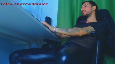 MasterRomania live cam on Cam4