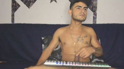 Master_King77 live cam on Cam4