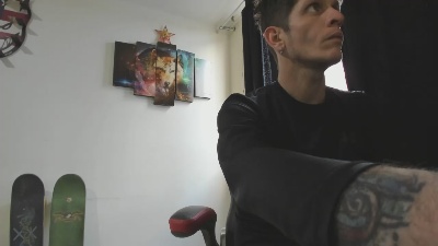 Master_Skater live cam on Cam4