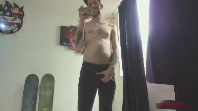 Master_Skater live cam on Cam4