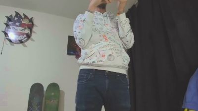 Master_Skater live cam on Cam4